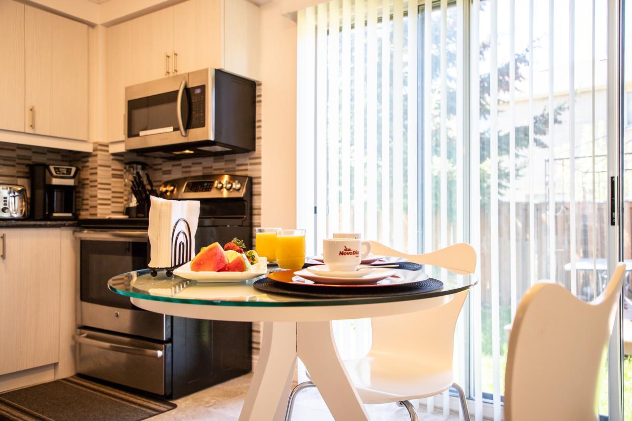 Newton Villa Emerald House ブランプトン エクステリア 写真
